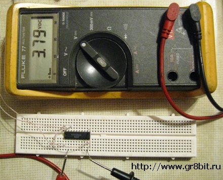 Voltage between test points